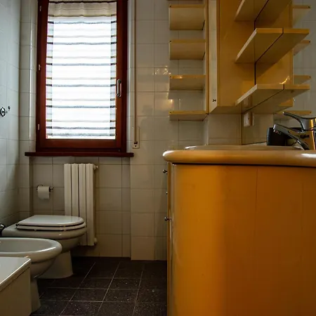 La Casa Di Claudio Lägenhet Ancona