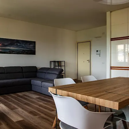 La Casa Di Claudio Lägenhet Ancona
